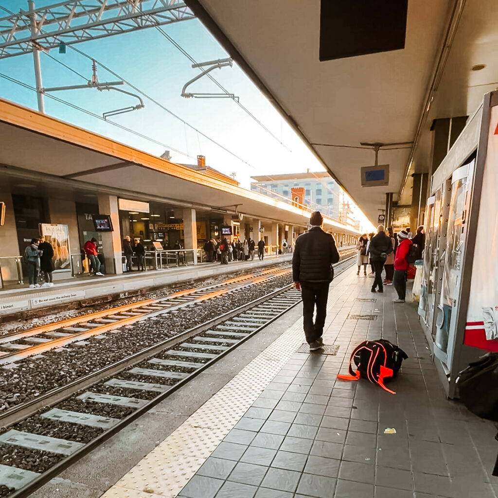 Brescia, Italy: Transportation in Italy
This shows readers what a train platform in Italy looks like.